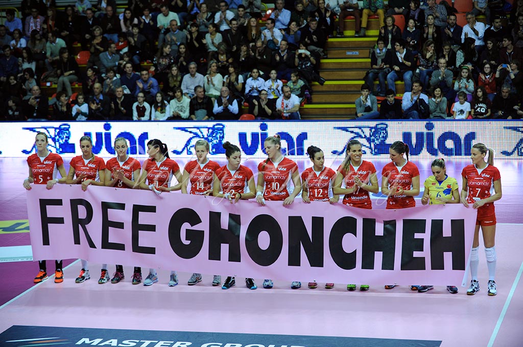 Yamamay-Igor NO (03)